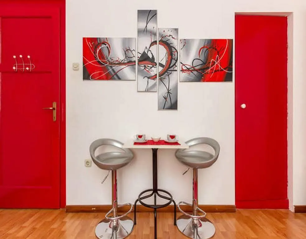Apartments Dado Split